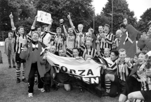F5315 Vorden 1 2e in vierde klasse KNVB 2000-2001